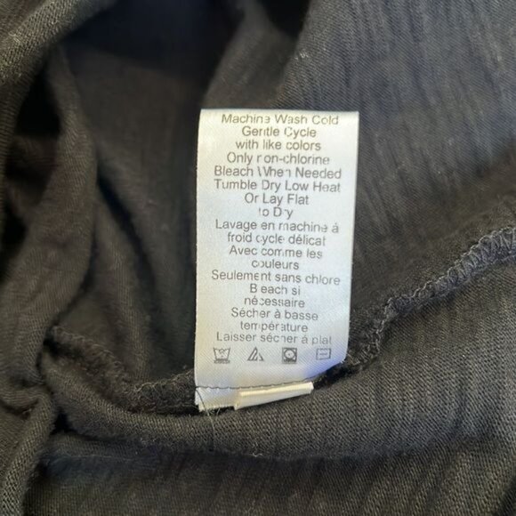 Wilt Crossover Raw Ruffle Cold Shoulder Tee - XS - Picture 8 of 8